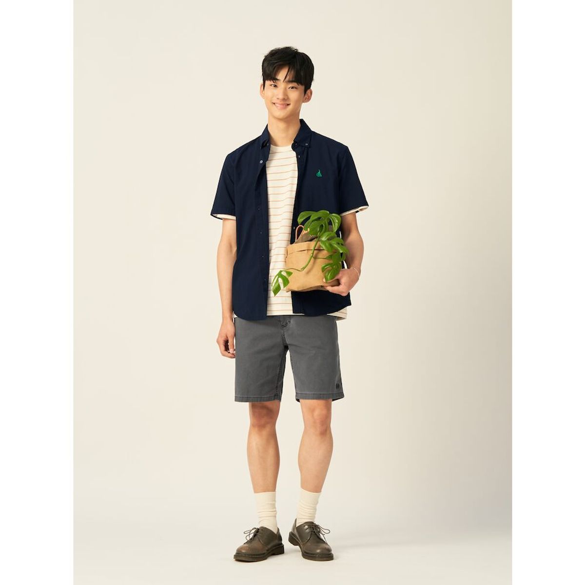 빈폴 멘(BEANPOLE MEN) 밴딩 하프 팬츠  블랙