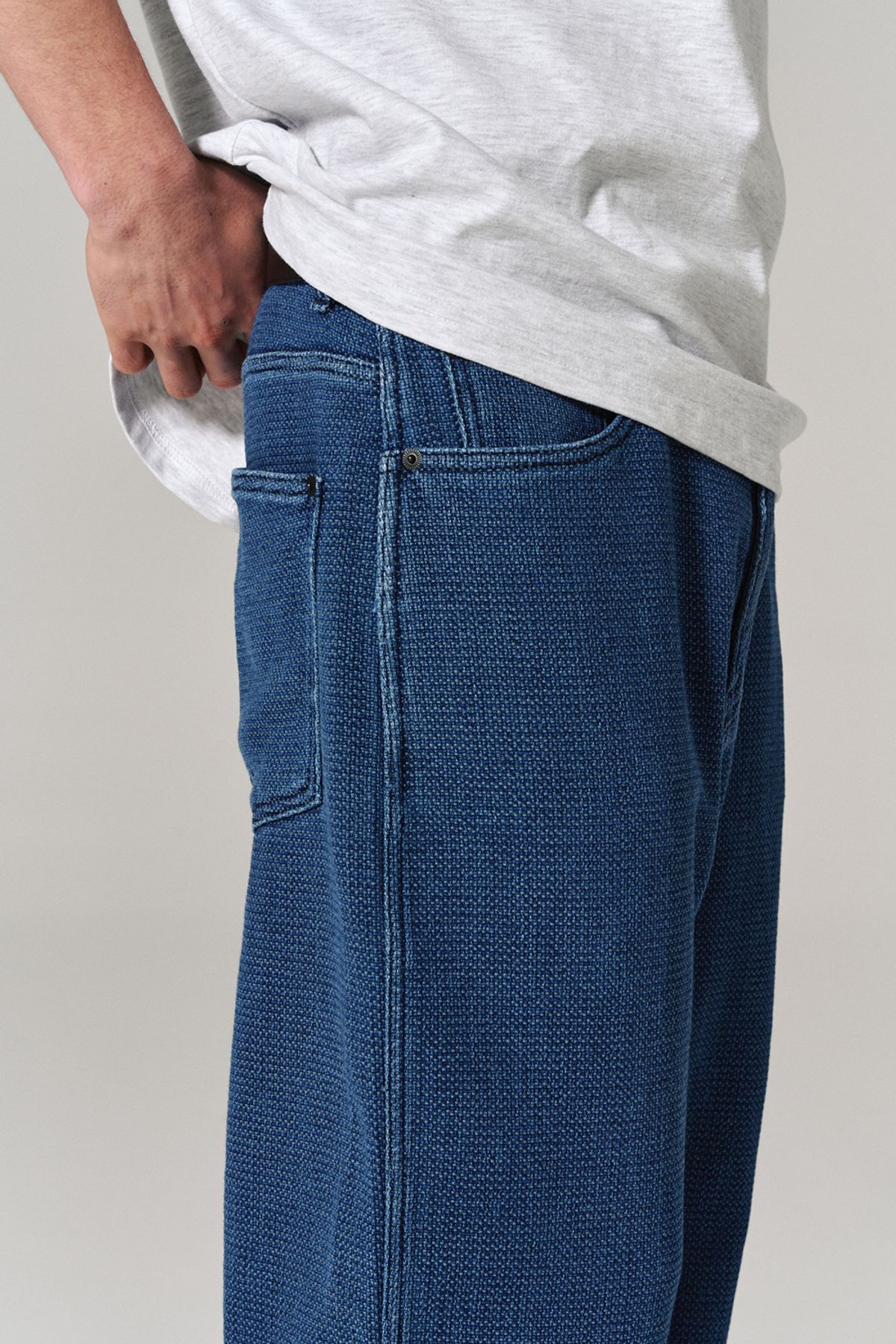 히즈핸더(HISHANDER) WASHED SASHIKO DENIM PANTS