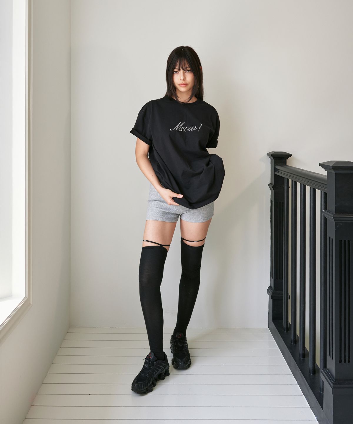 포영(FOUR YOUNG) Micro Shorts Melange Grey