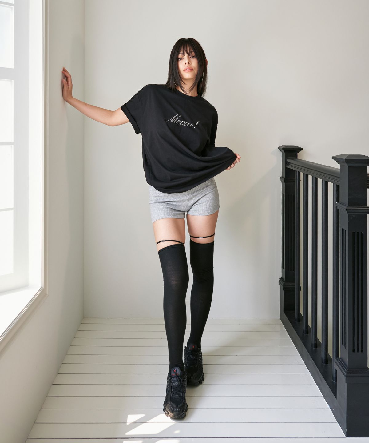 포영(FOUR YOUNG) Micro Shorts Melange Grey