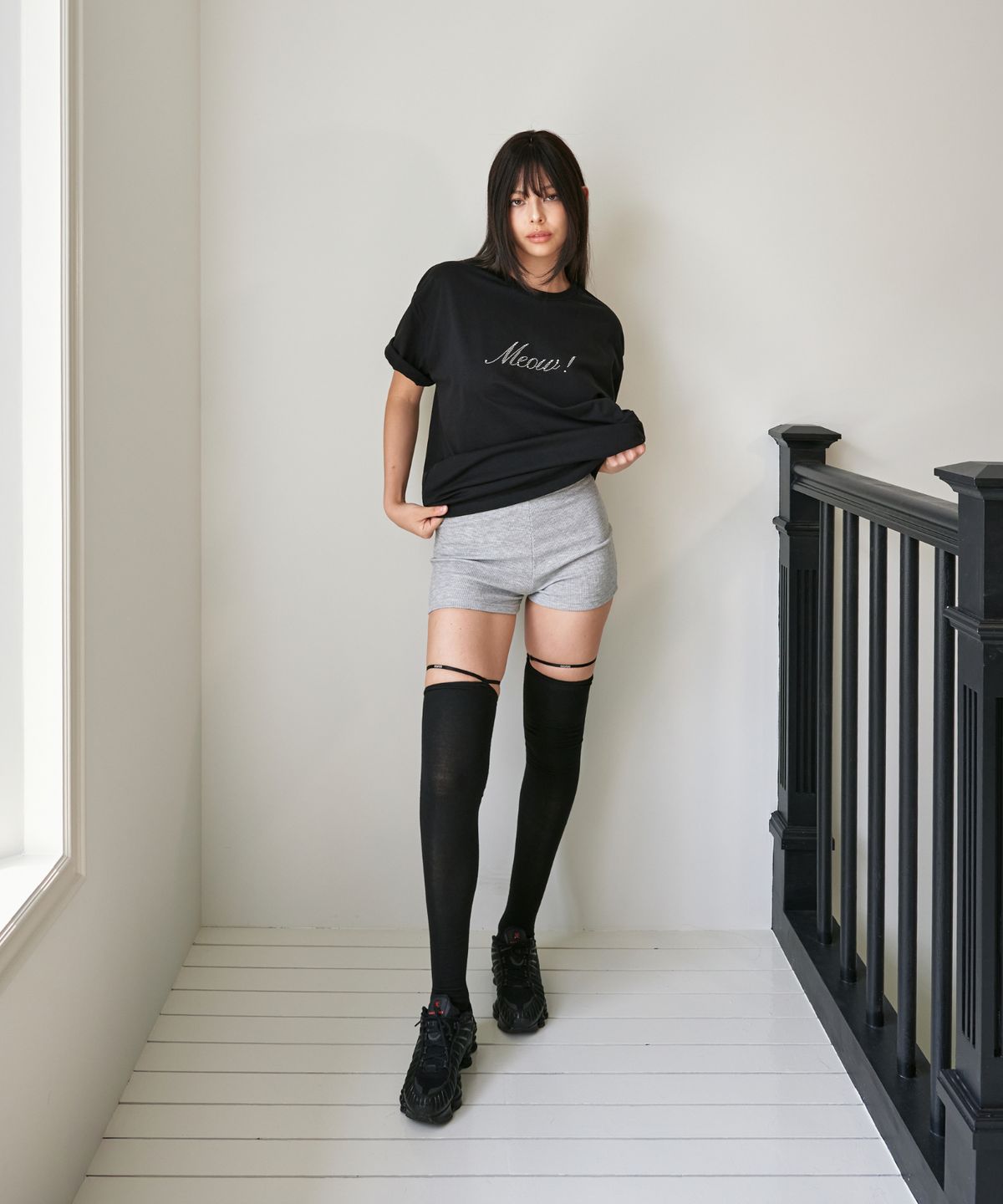포영(FOUR YOUNG) Micro Shorts Melange Grey