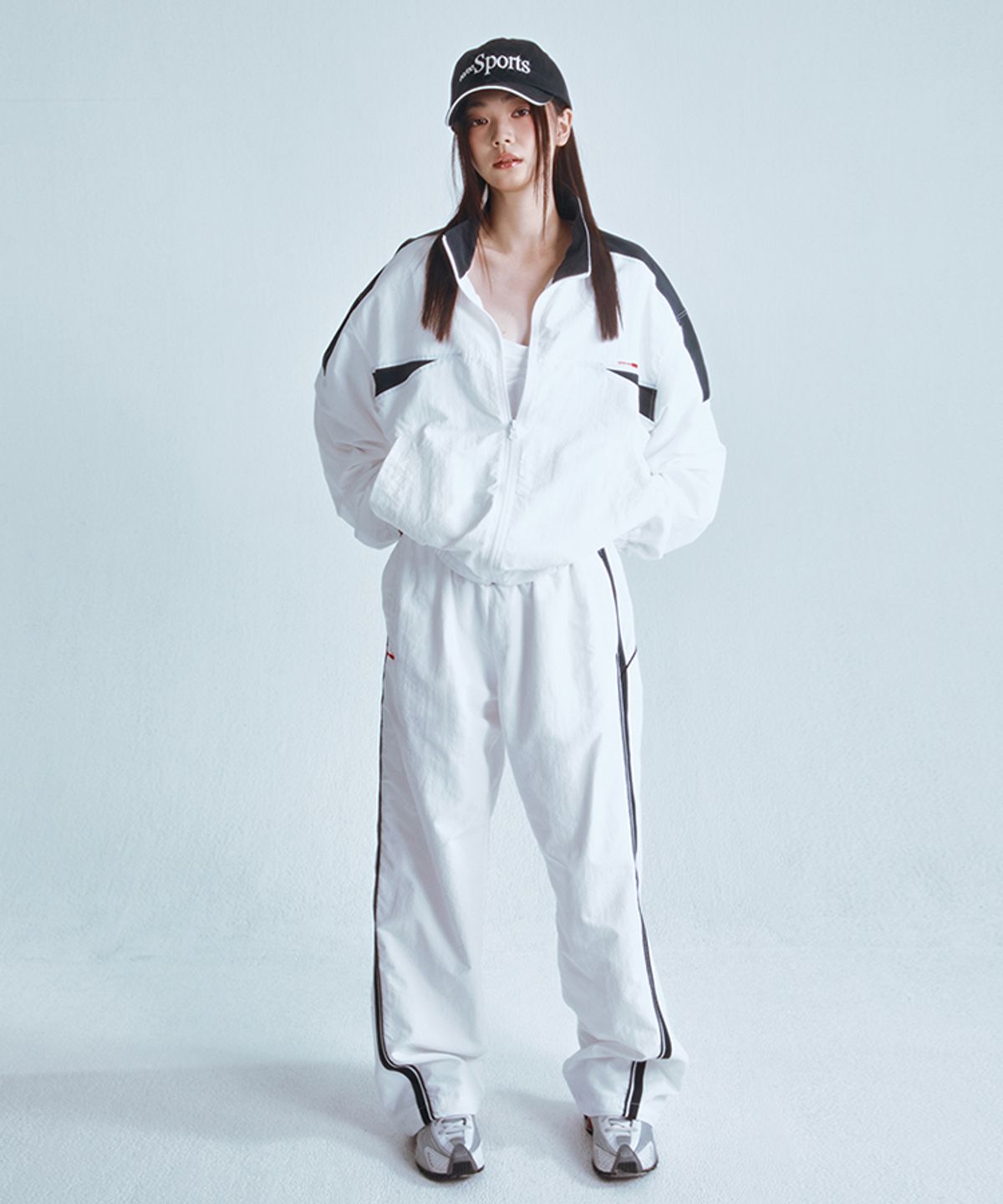 포영(FOUR YOUNG) 00 Track Pants White