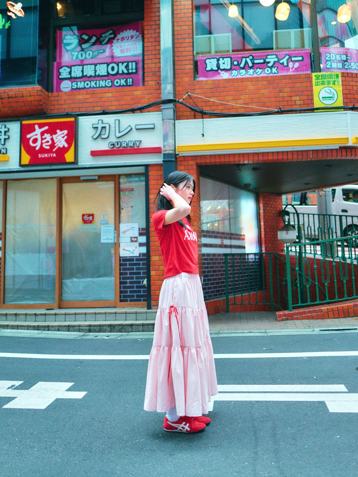 로액슈얼(LO AXUAL) SILK RIBBON TIERD SKIRT_PINK