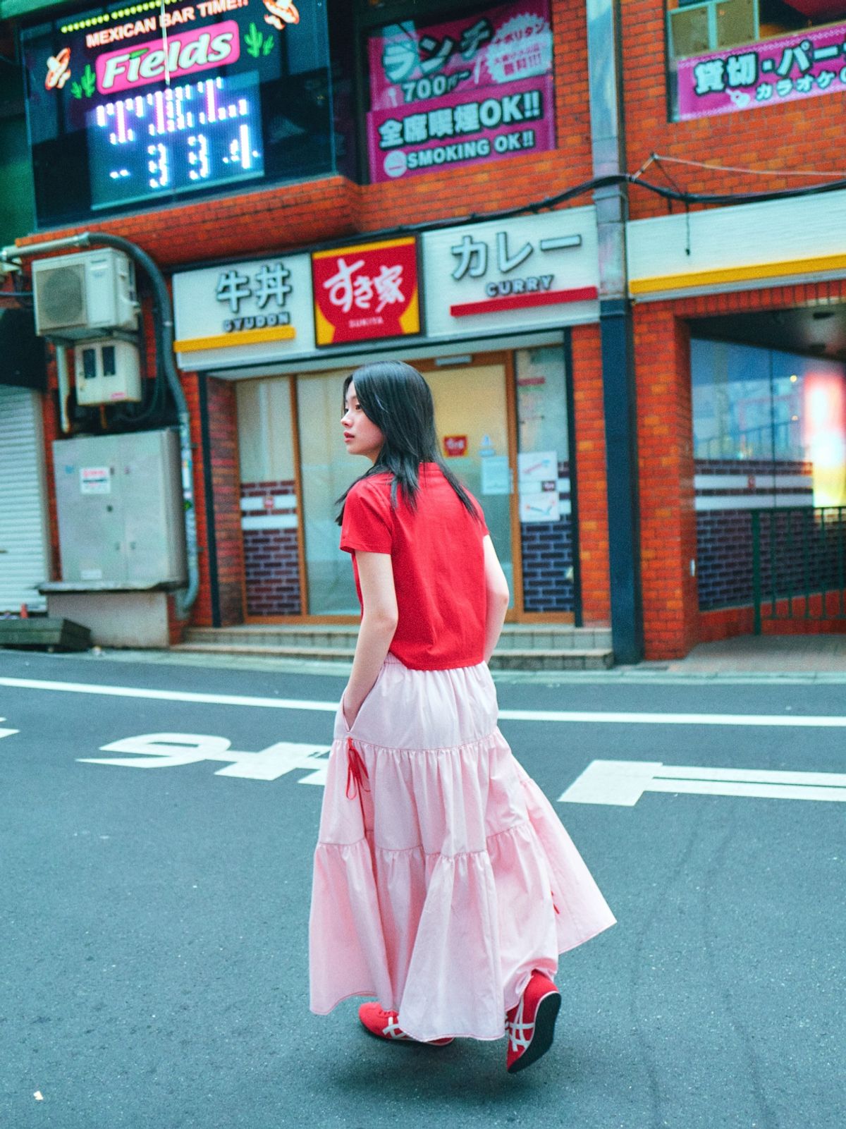 로액슈얼(LO AXUAL) SILK RIBBON TIERD SKIRT_PINK