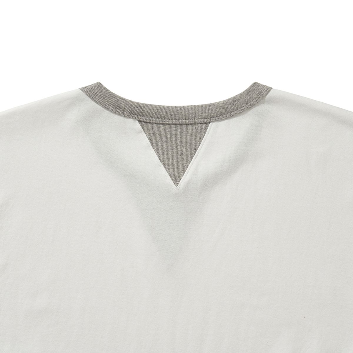 히즈핸더(HISHANDER) V-GUSSET S/S TEE WHITE/MG