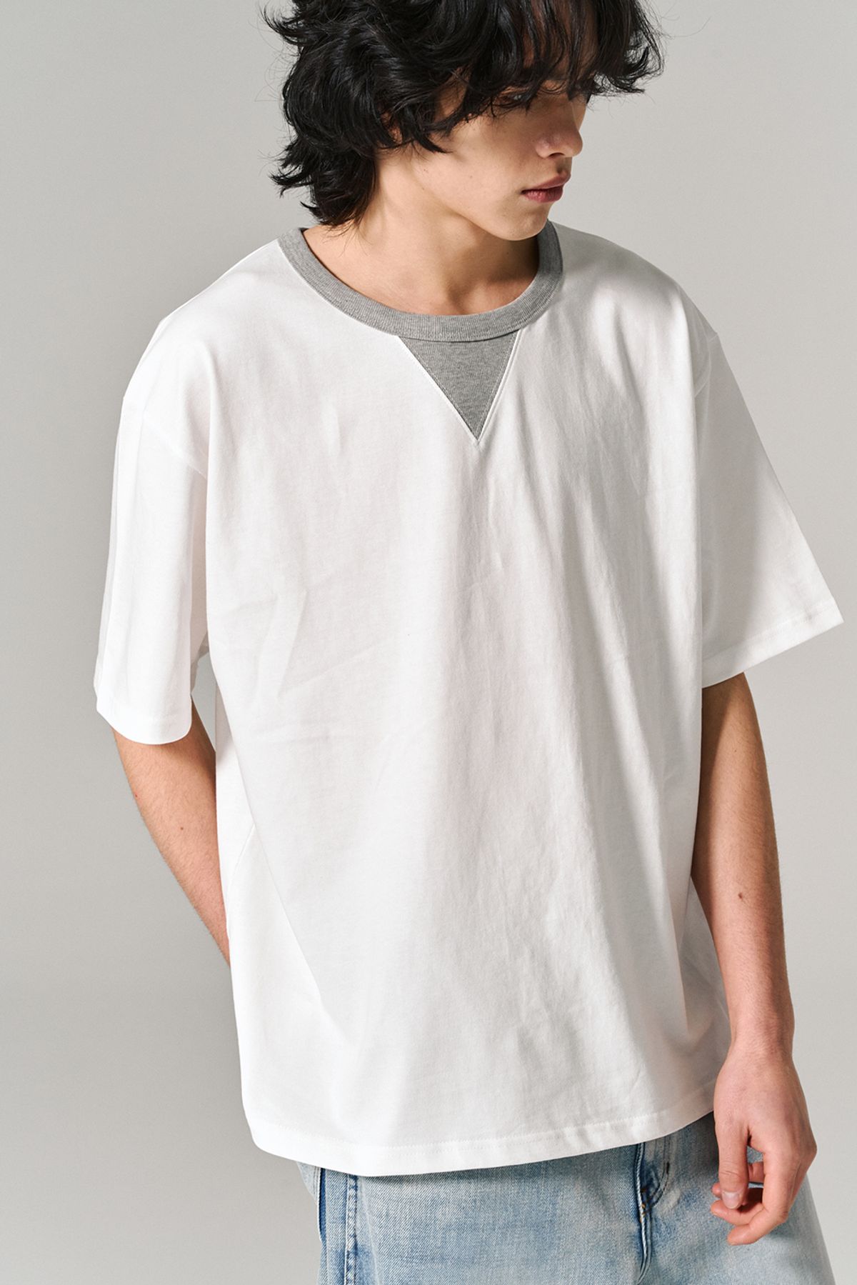 히즈핸더(HISHANDER) V-GUSSET S/S TEE WHITE/MG
