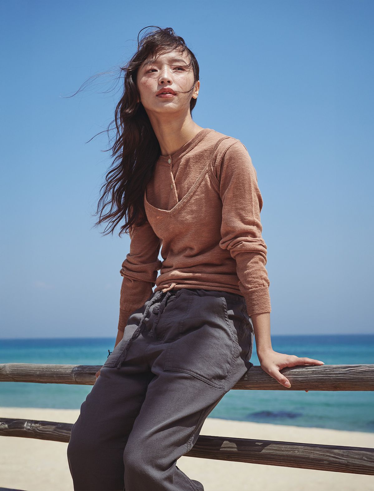플랫웨이브 인 서울(FLATWAVE IN SEOUL) Pale Linen Cardigan/Sleeveless Set Camel