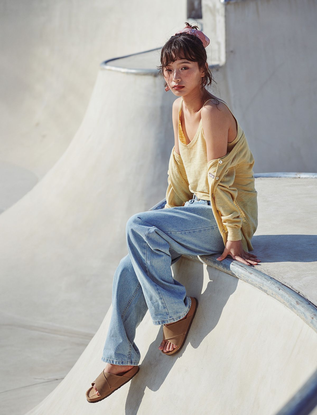 플랫웨이브 인 서울(FLATWAVE IN SEOUL) Pale Linen Sleeveless Mustard