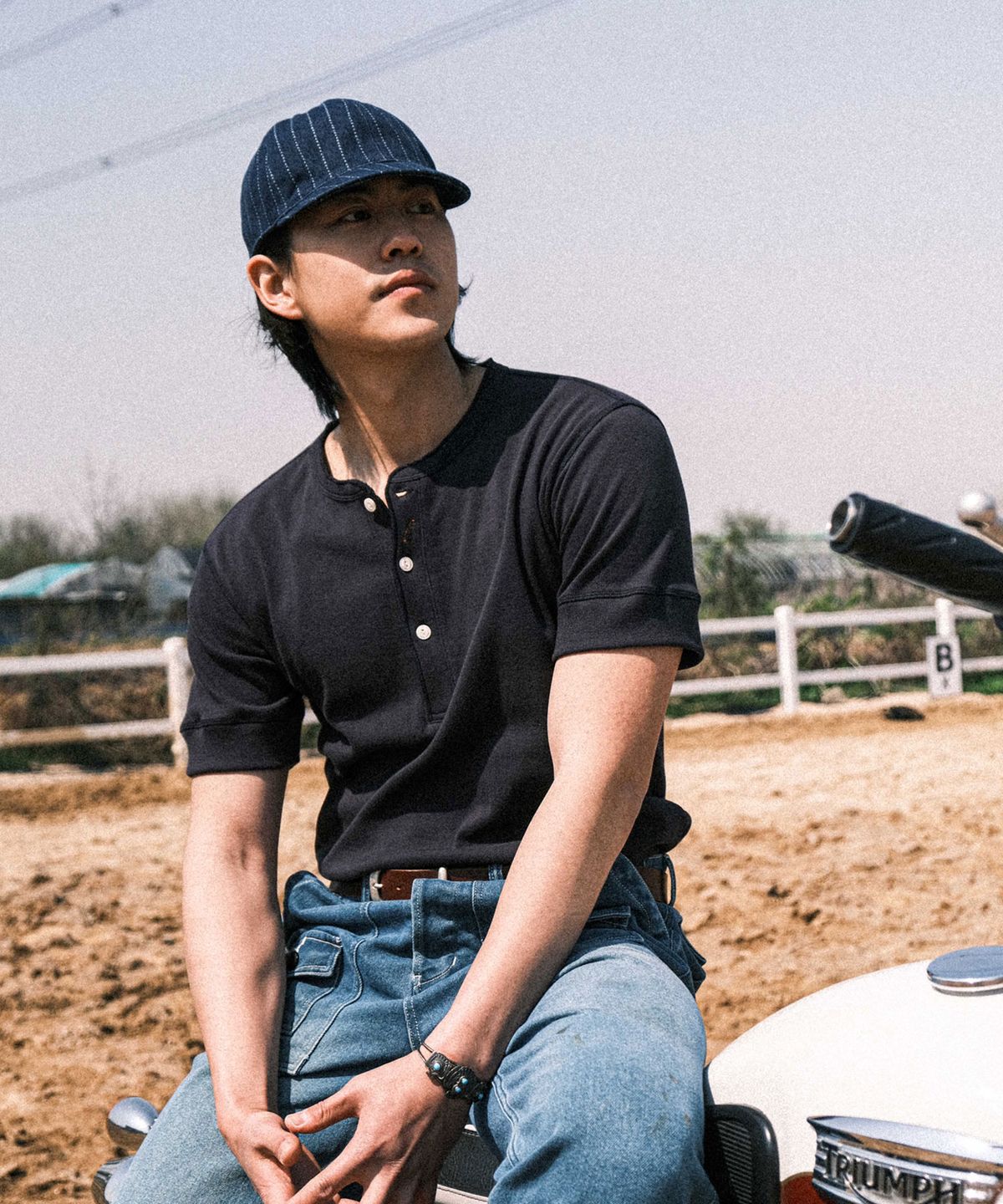 비디알(VDR) BIKERS HENLY NECK T-SHIRT [Navy]