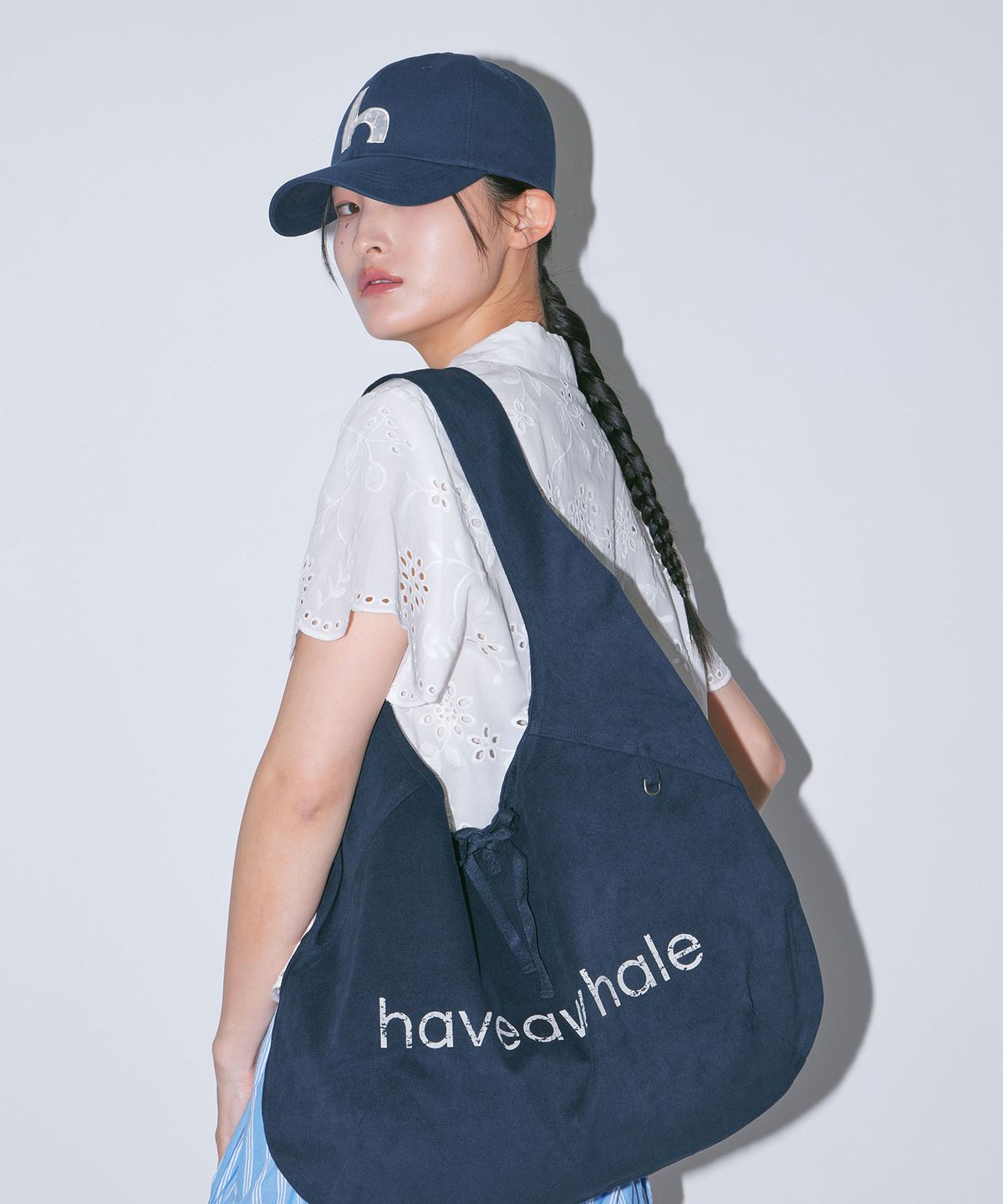 해브어웨일(HAVEAWHALE) h lace applique cap (NA)