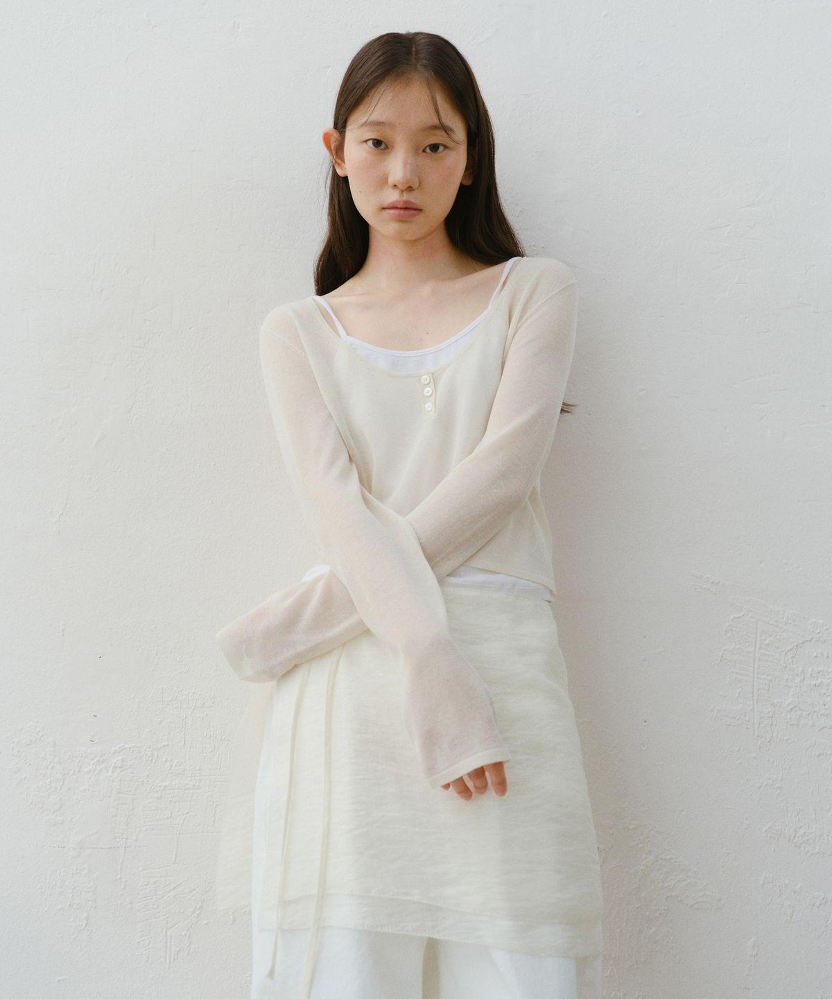 유라고(URAGO) Linen button U-neck knit