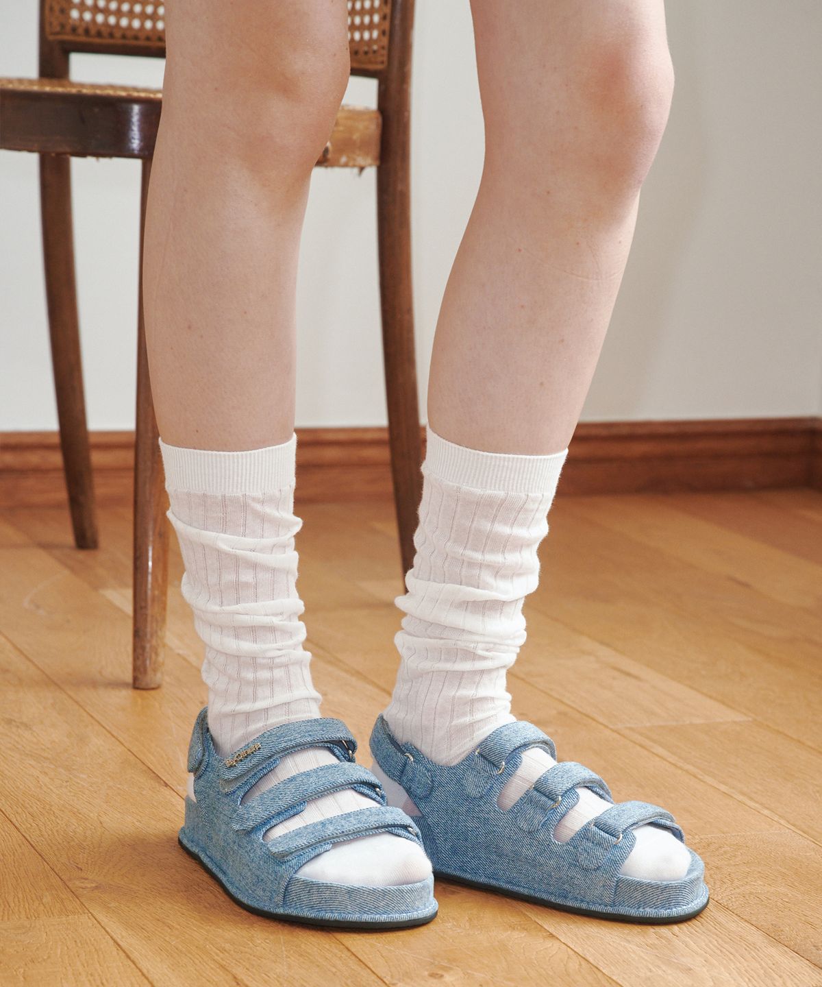 바이아덜스(BYOTHERS) Fleeve velcro sandals