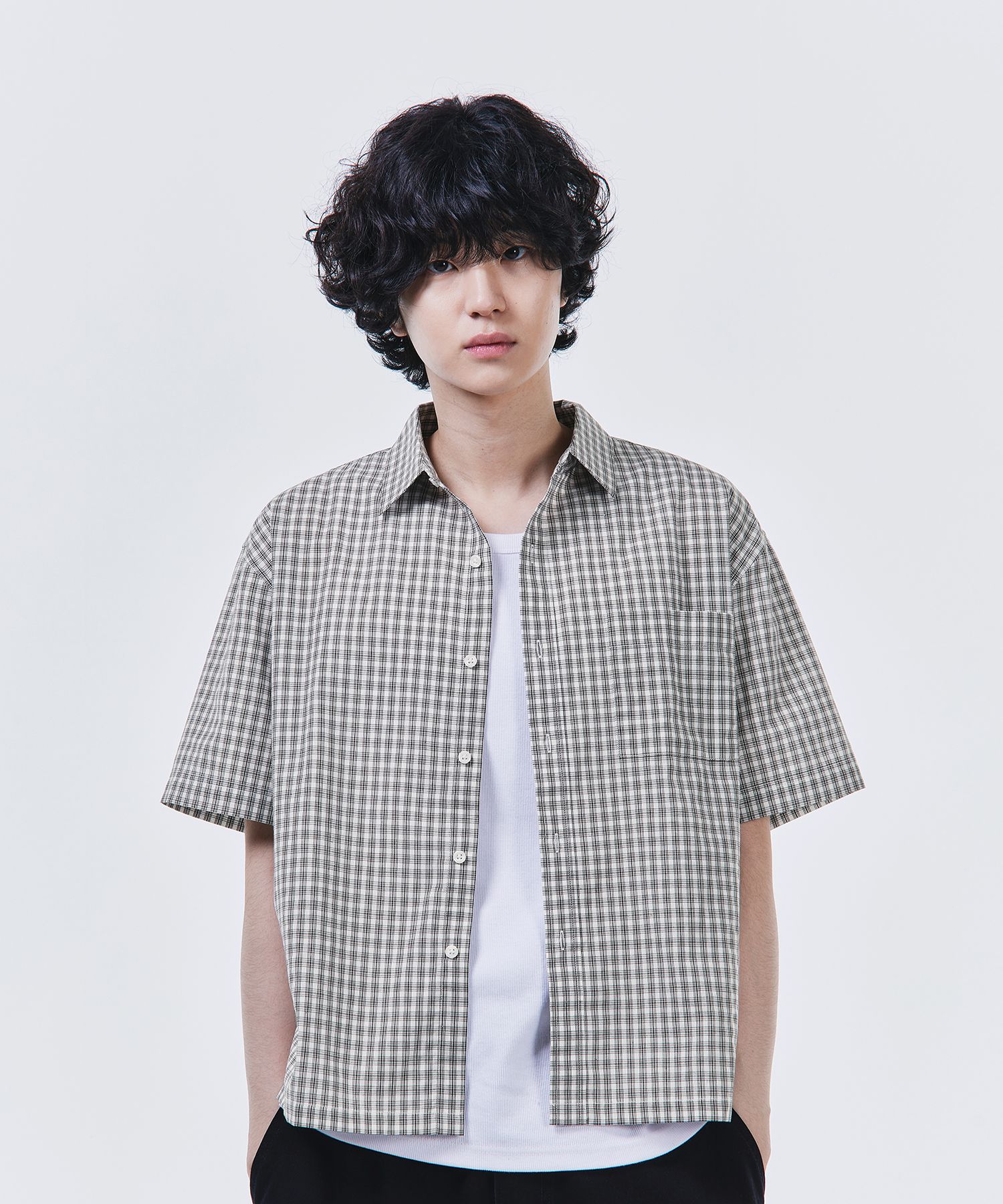 MUSINSA公式 | SIGNATURE Crop Check Half Shirt [White]