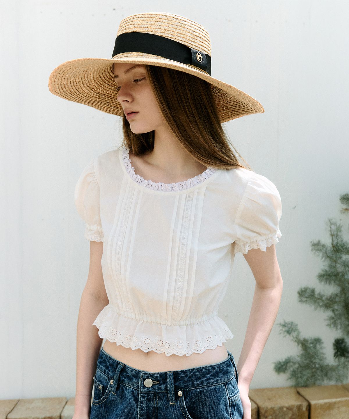로라로라(ROLAROLA) CROP LACE BLOUSE WHITE