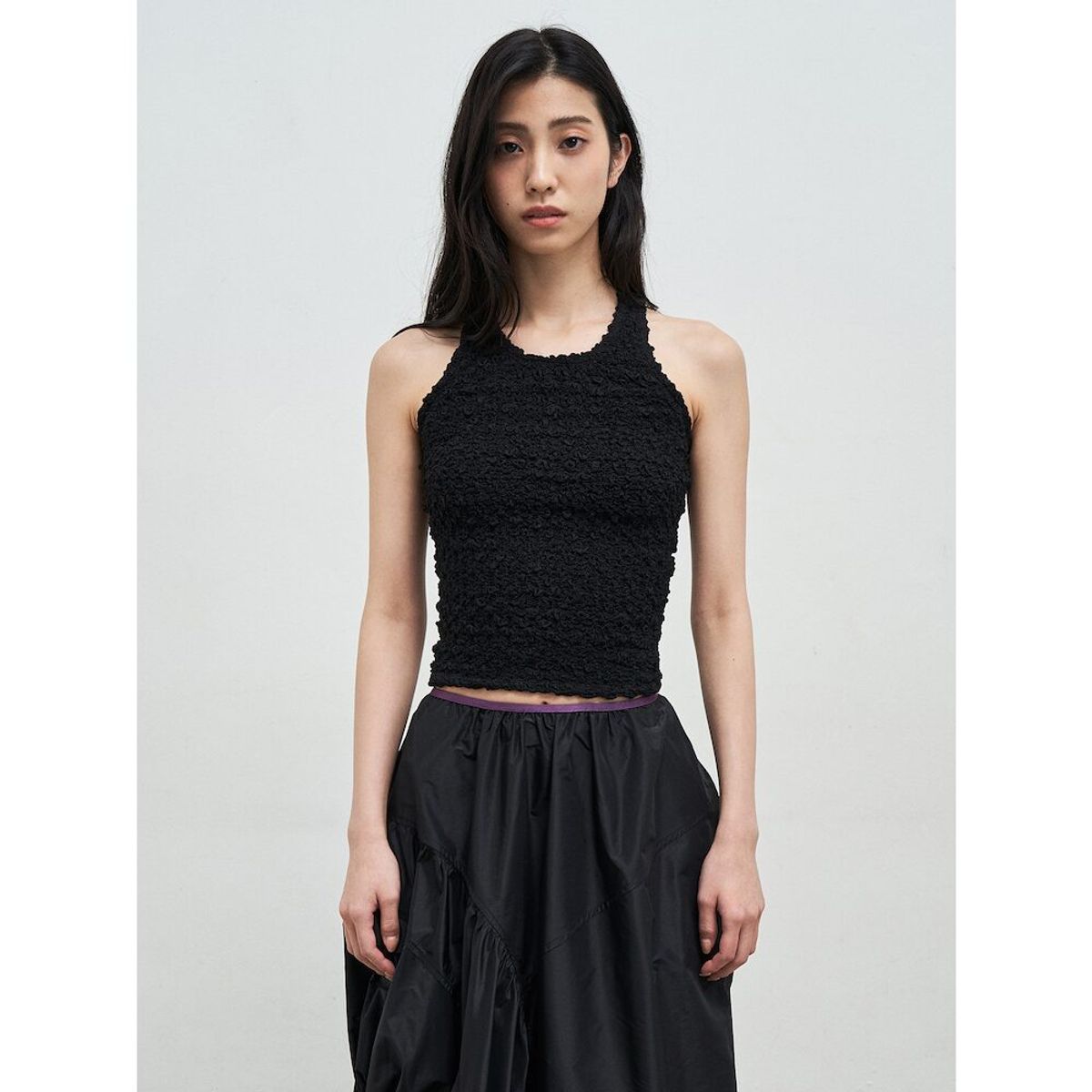 앙개(ANGGAE) Textured Tank Top  Black