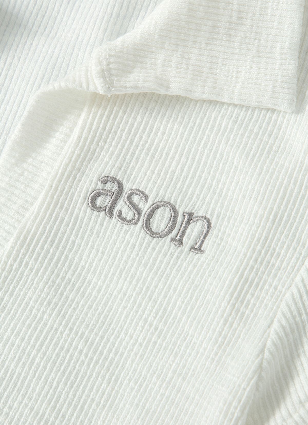 애즈온(ASON) HALF IVY COLLAR TEE / WHITE