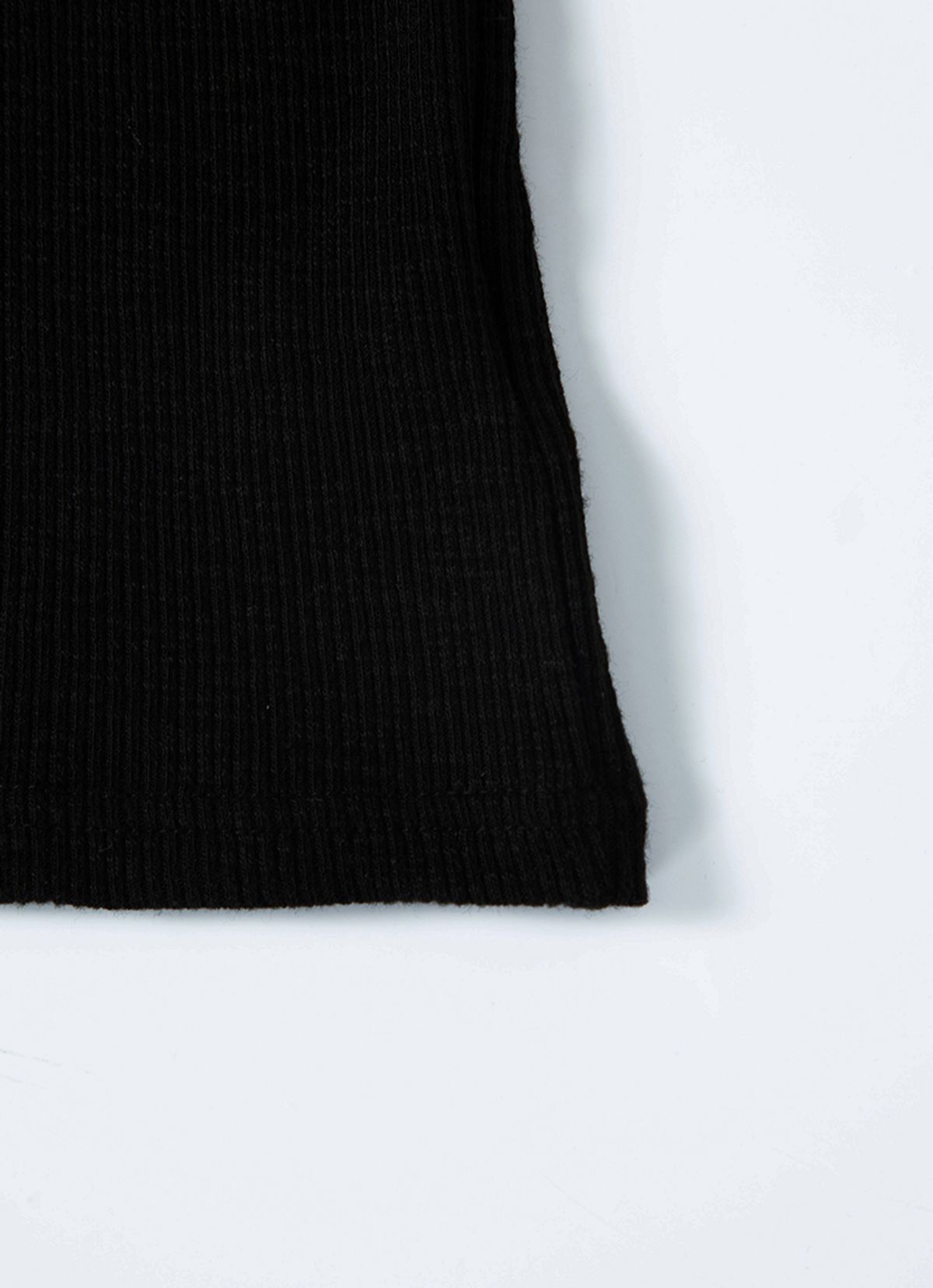 애즈온(ASON) HALF IVY COLLAR TEE / BLACK