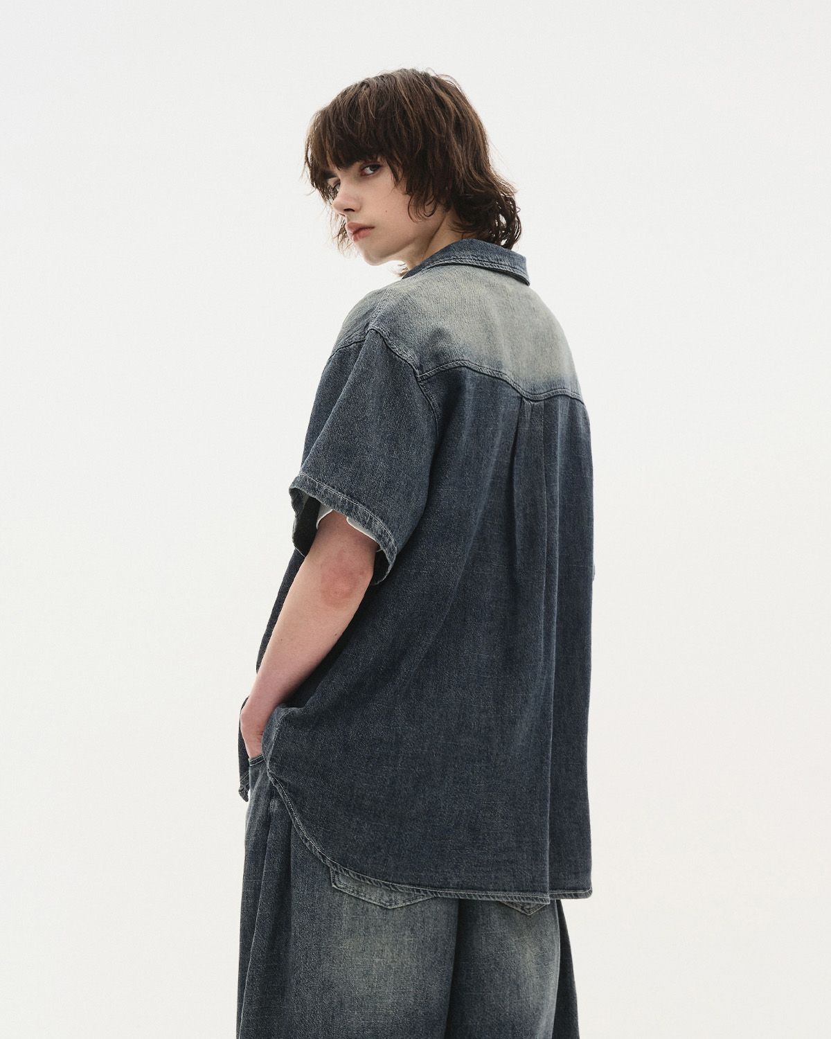 딥센스(DEEP SENSE) 워시드 루즈핏 데님 셔츠 DS100 - 3COLOR