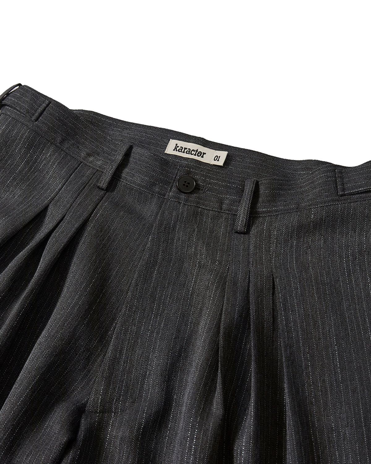 카락터(KARACTOR) Herringbone pleat pants / Charcoal