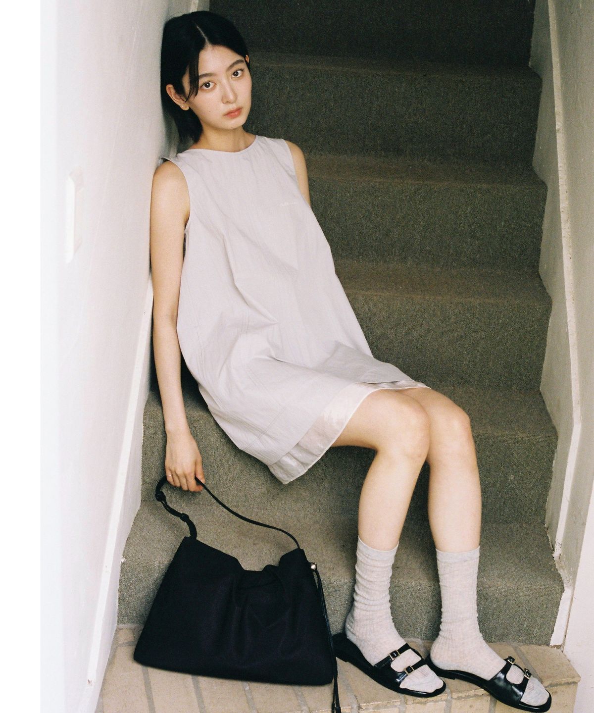 오스트카카(OSTKAKA) 필로우 숄더 나일론 블랙