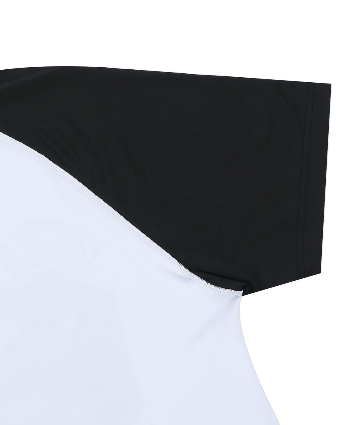 글랙(GLACK) GT145 러기지 라벨 그래픽 반팔 래쉬가드 (WHITE/BLACK)
