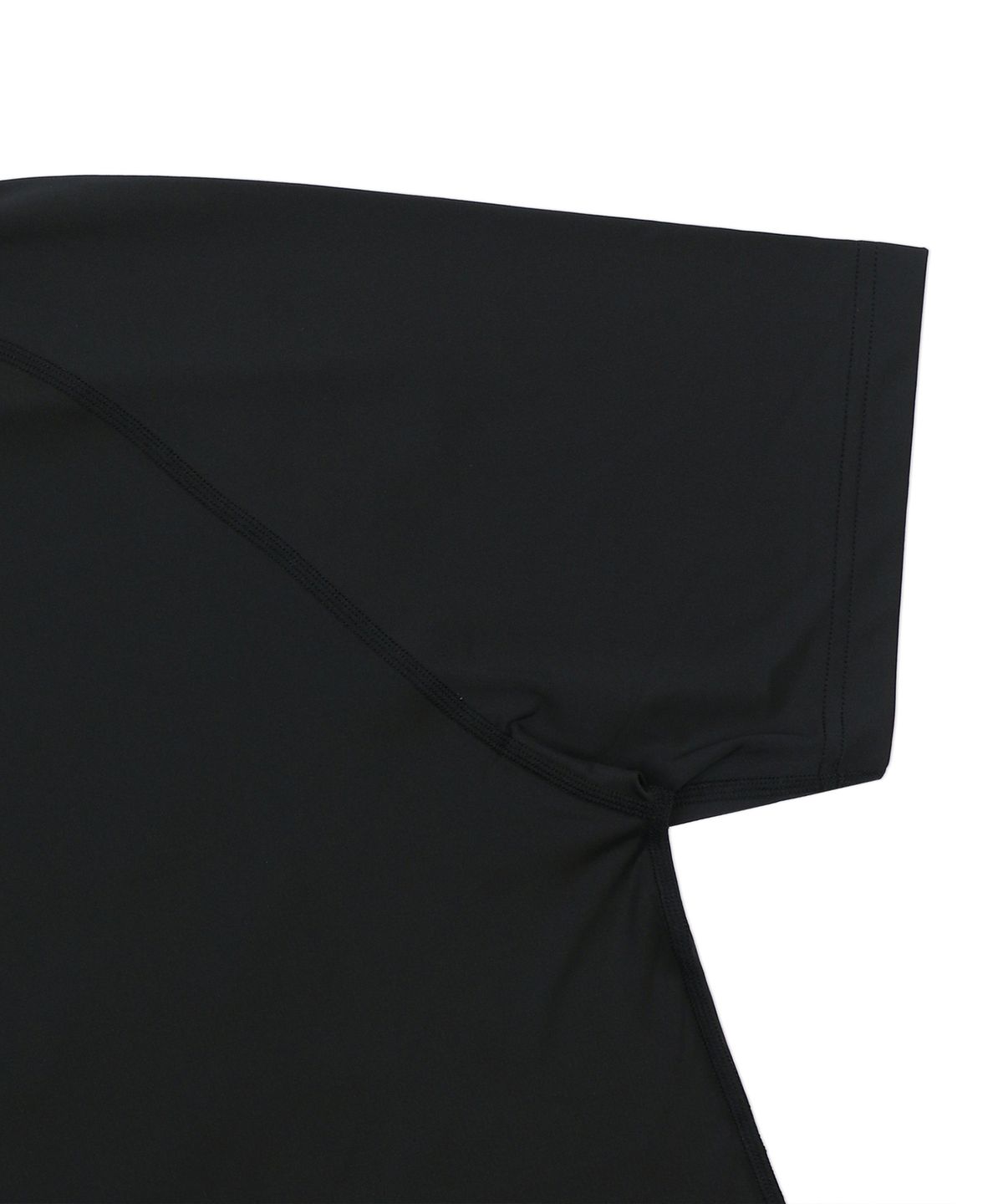 글랙(GLACK) GT145 러기지 라벨 그래픽 반팔 래쉬가드 (BLACK)