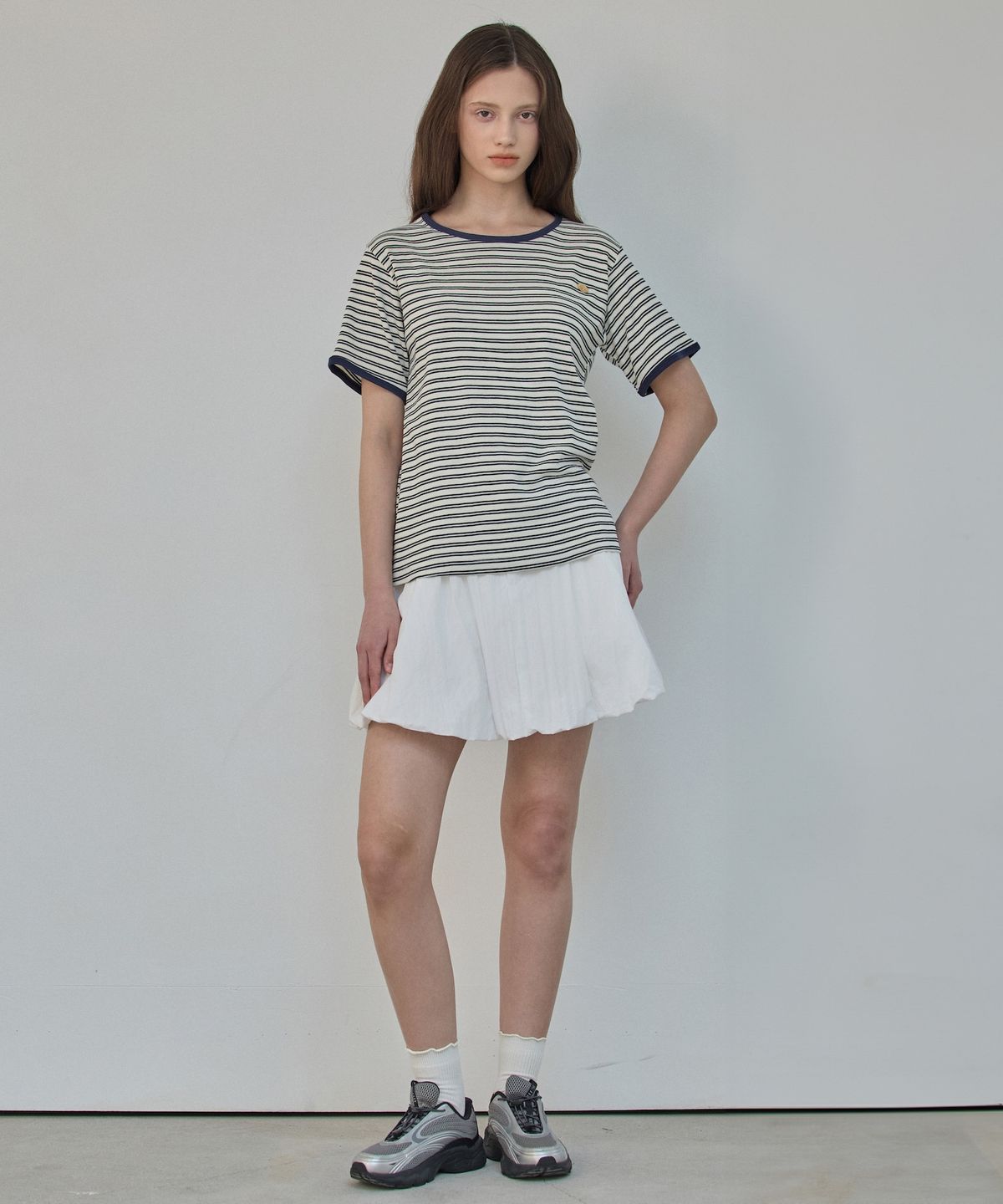 엘리오티(ELLIOTI) Stripe Half Ts_2Color