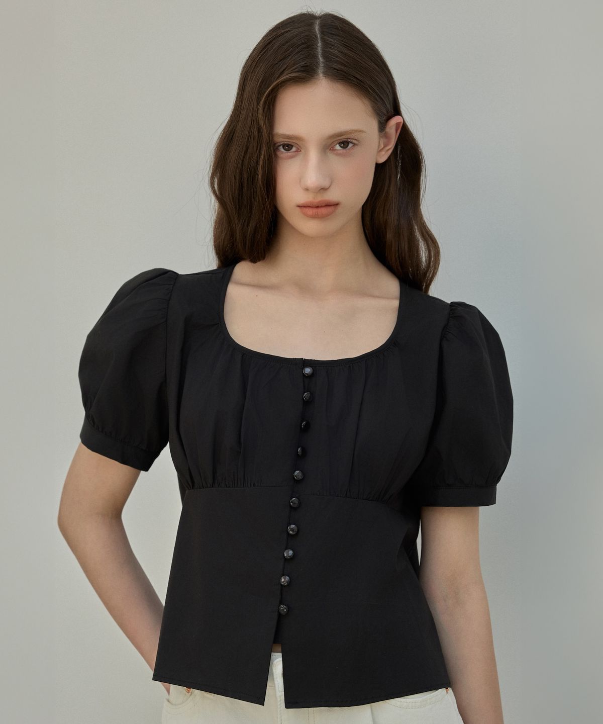 엘리오티(ELLIOTI) Shirring Half Blouse_3Color