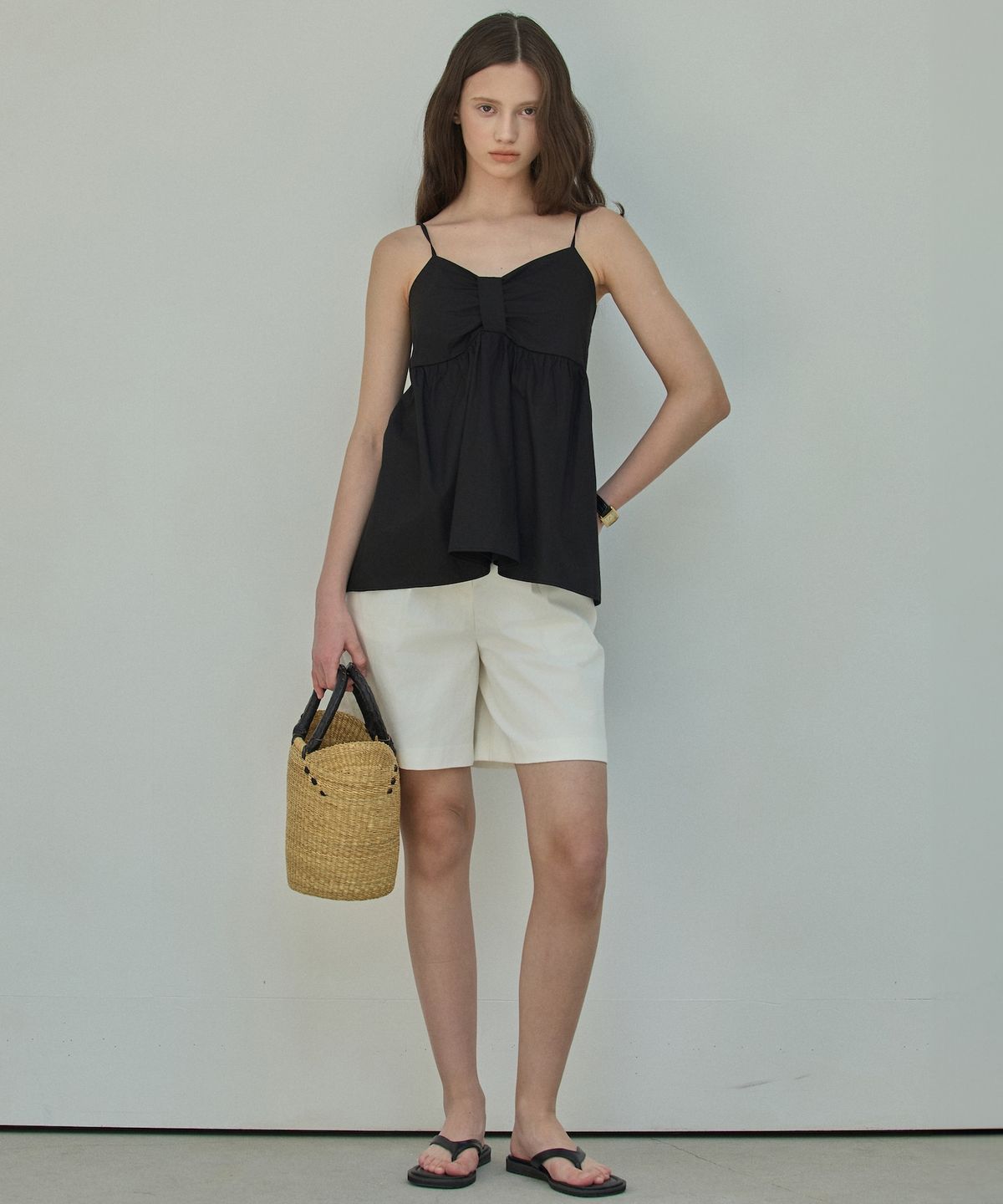 엘리오티(ELLIOTI) Moonlight Sleeveless Blouse_2Color