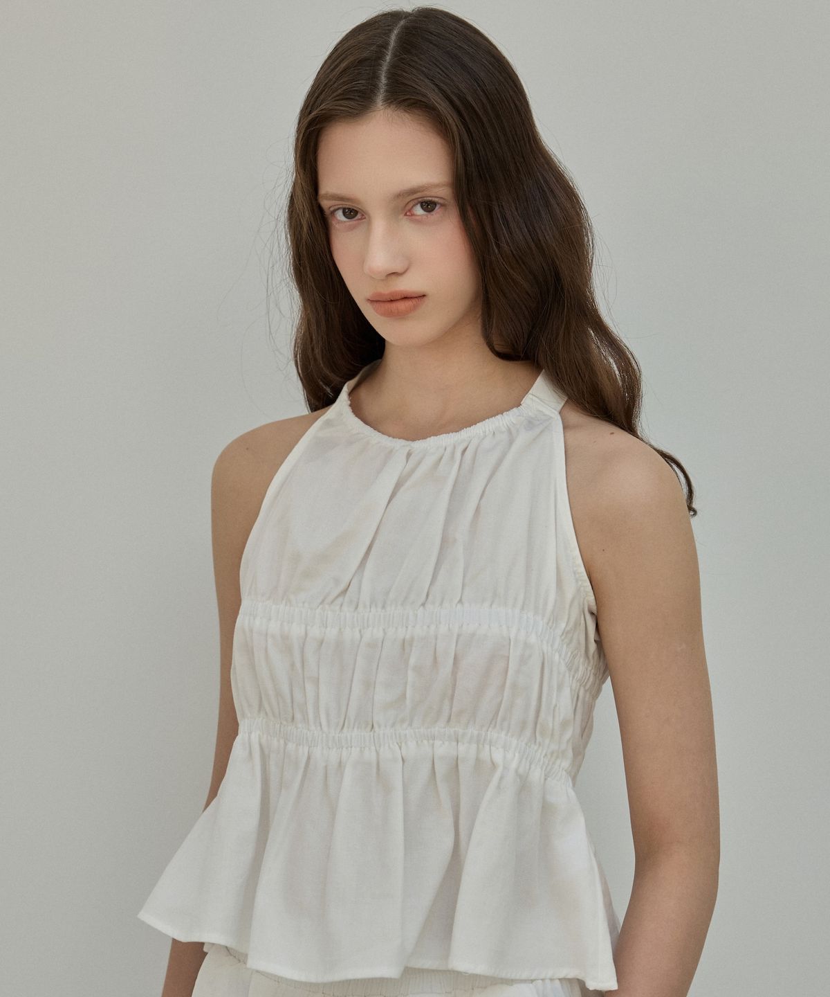 엘리오티(ELLIOTI) Ripple Halter Blouse_2Color