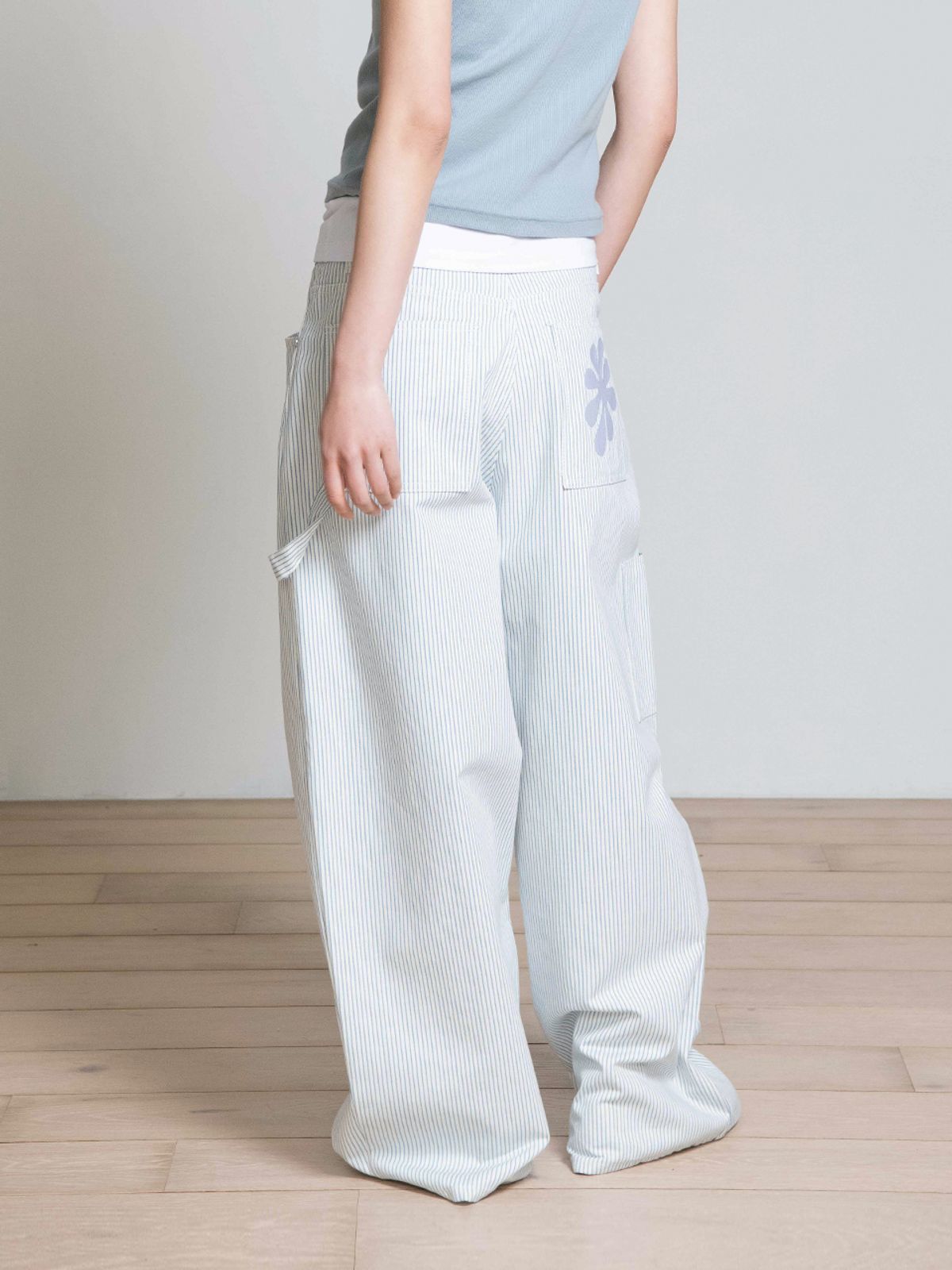 오피쉬(OAFISH) OAF LOGO STRIPE WORK PANTS, WHITE/BLUE