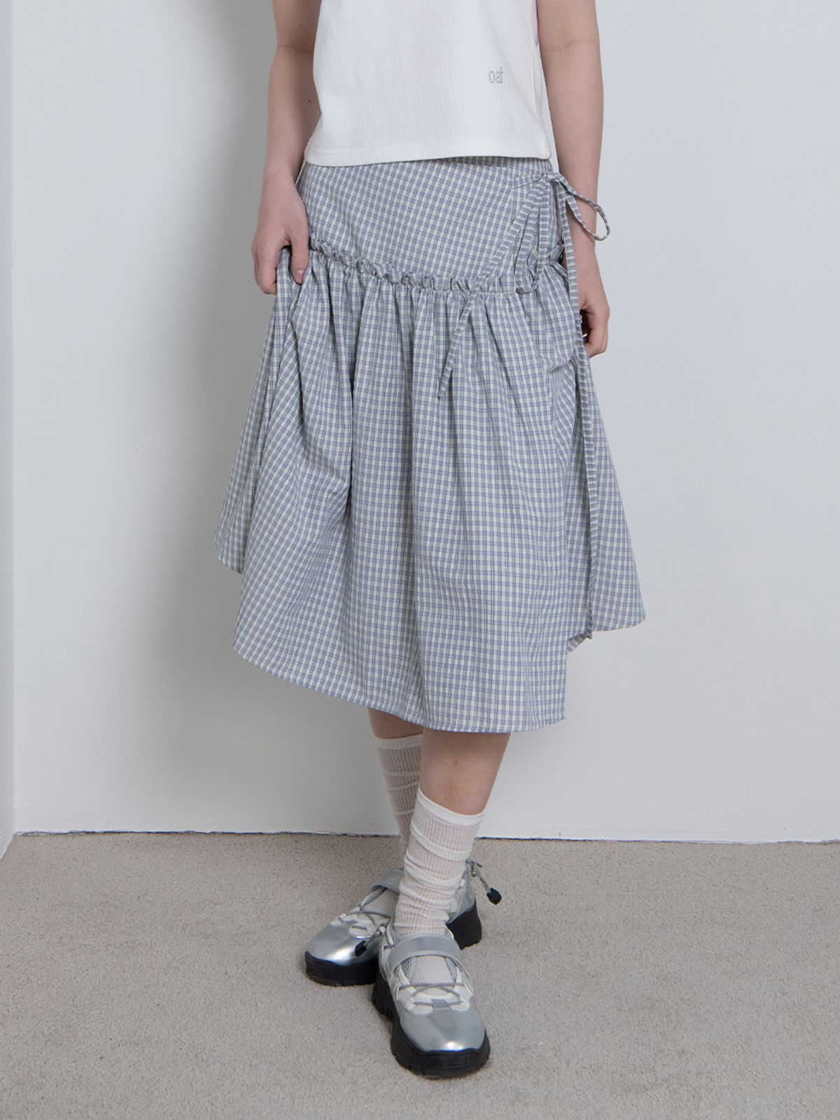 오피쉬(OAFISH) RIBBON FRILL WRAP SKIRT, SKY BLUE