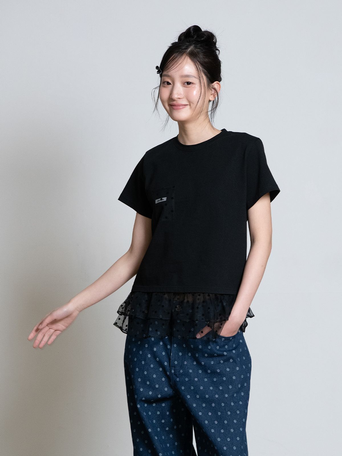 오피쉬(OAFISH) DOT RUFFLE POCKET T-SHIRT, BLACK