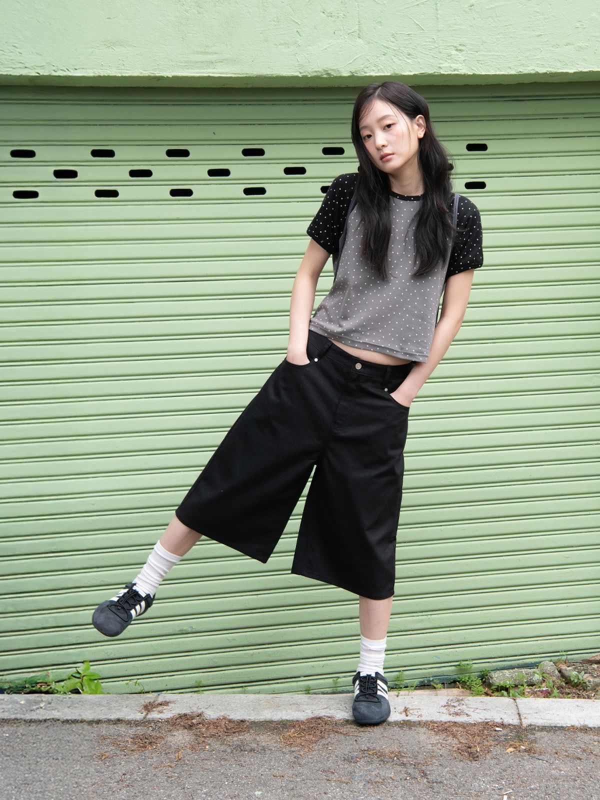 오피쉬(OAFISH) MINI STAR RAGLAN T-SHIRT, CHARCOAL