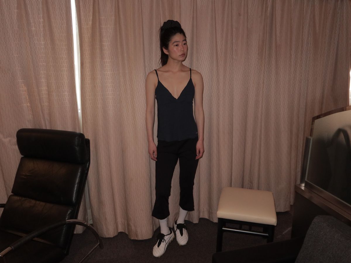 어텐즈(ATTENDS) Soft slip top (Navy)