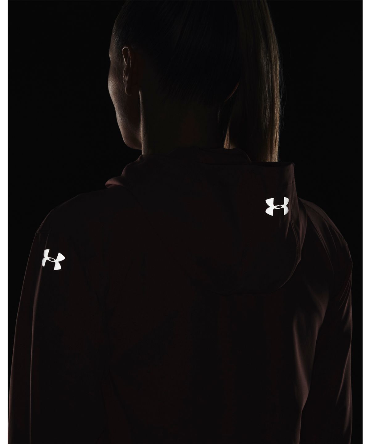 언더아머(UNDERARMOUR) 여성 아웃런 더 스톰 재킷 1308929-649