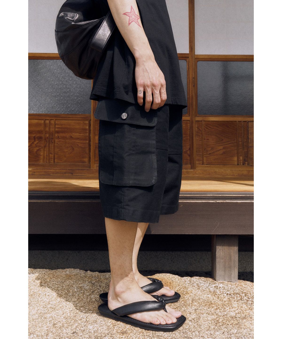 유스(YOUTH) Moleskin Cargo Half Pants - Black