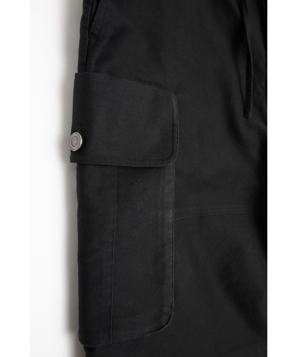 유스(YOUTH) Moleskin Cargo Half Pants - Black