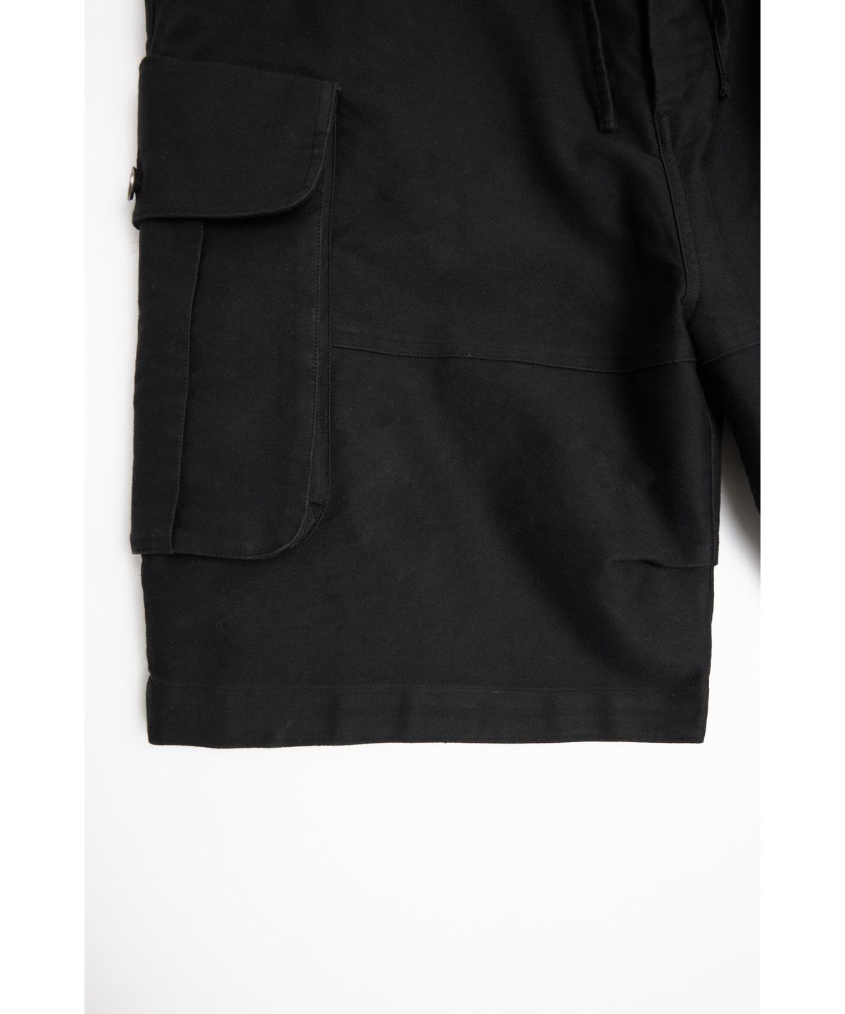 유스(YOUTH) Moleskin Cargo Half Pants - Black