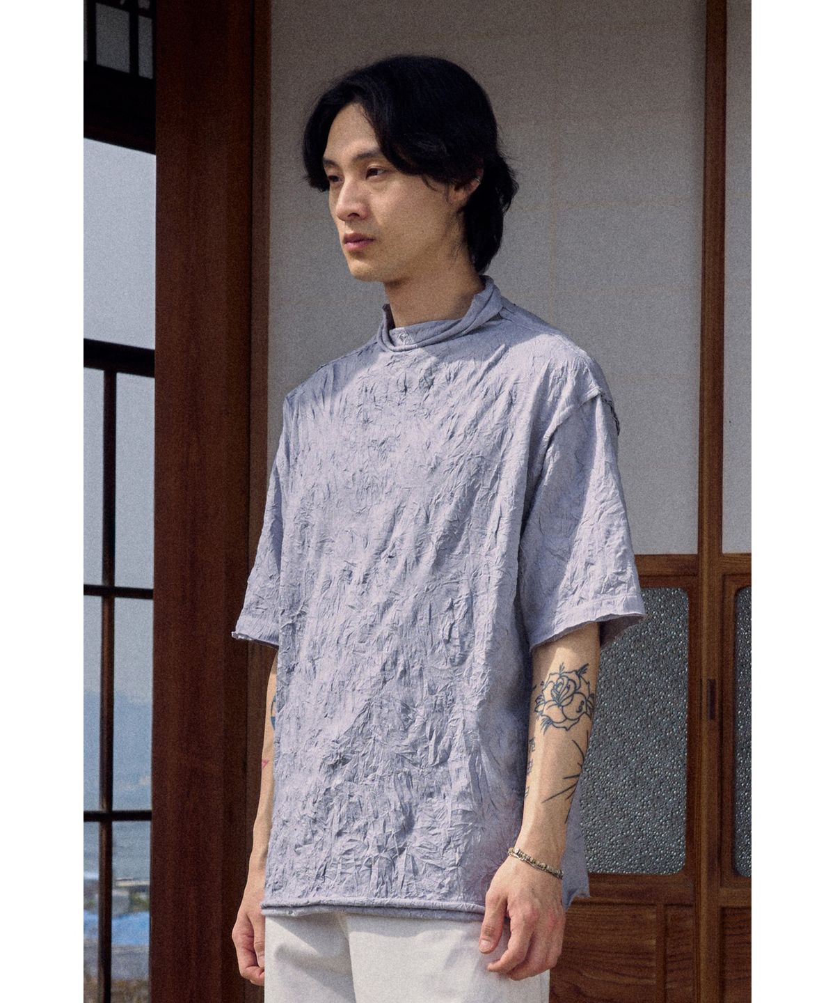 유스(YOUTH) Creased Mock-neck H/S T-shirt - Light Grey