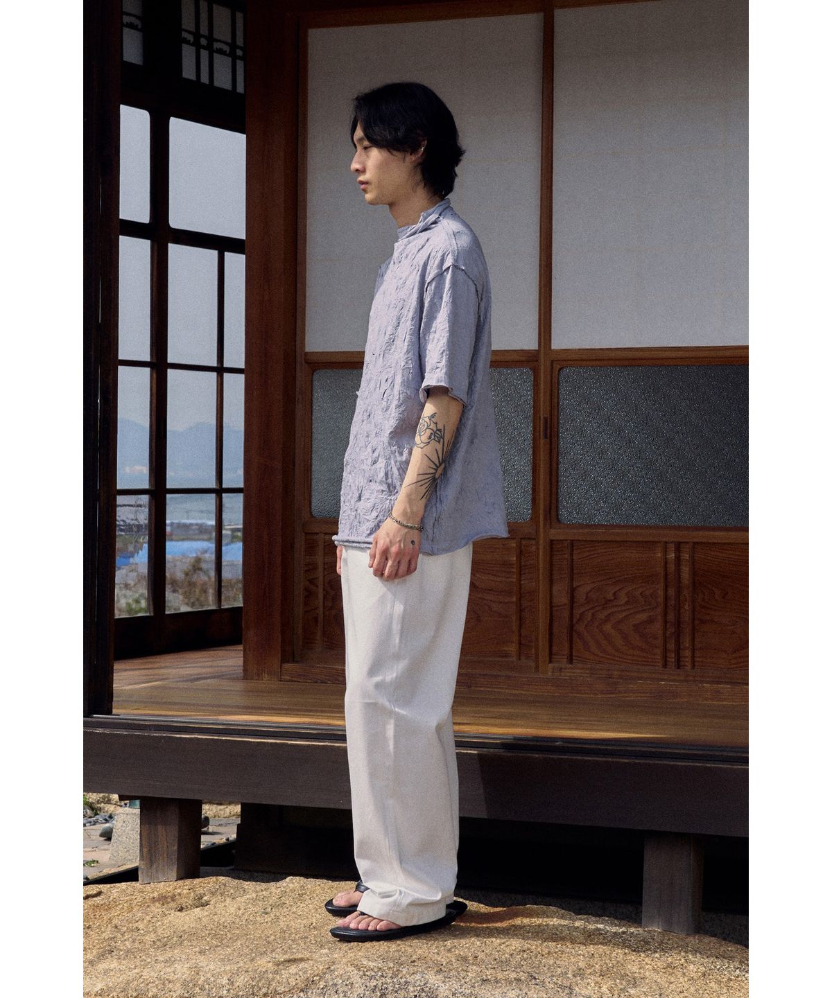 유스(YOUTH) Creased Mock-neck H/S T-shirt - Light Grey