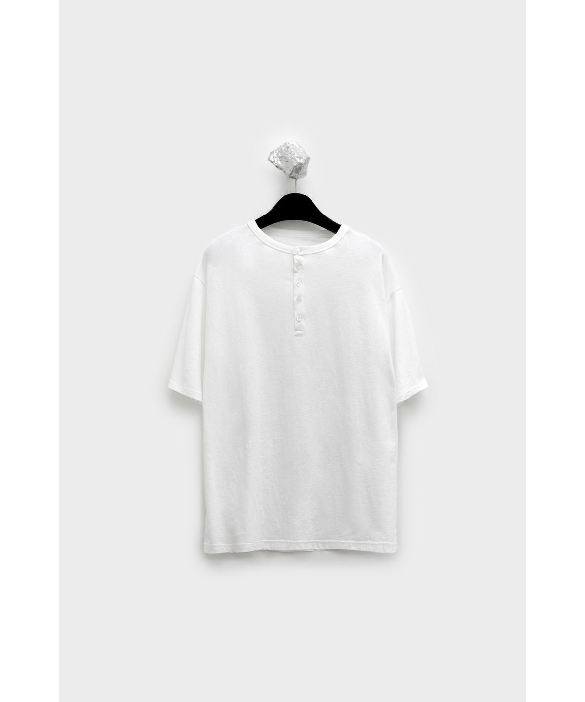 유스(YOUTH) Henley Neck H/S T-shirt - White