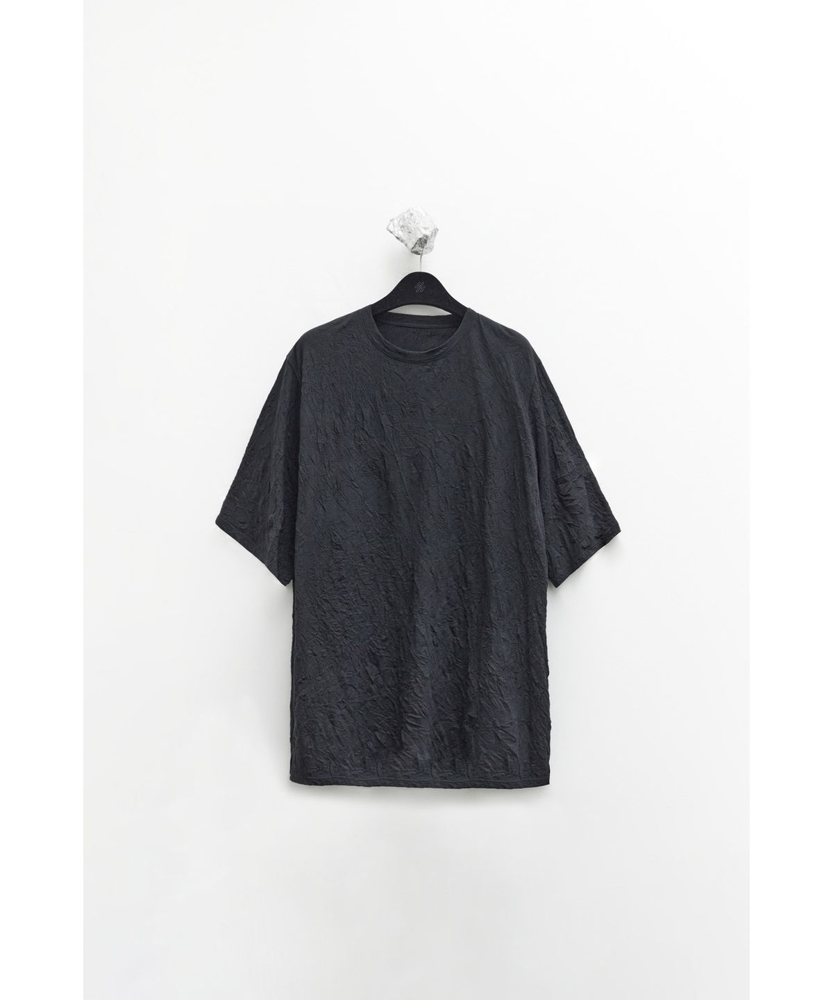 유스(YOUTH) Creased H/S T-shirt - Black