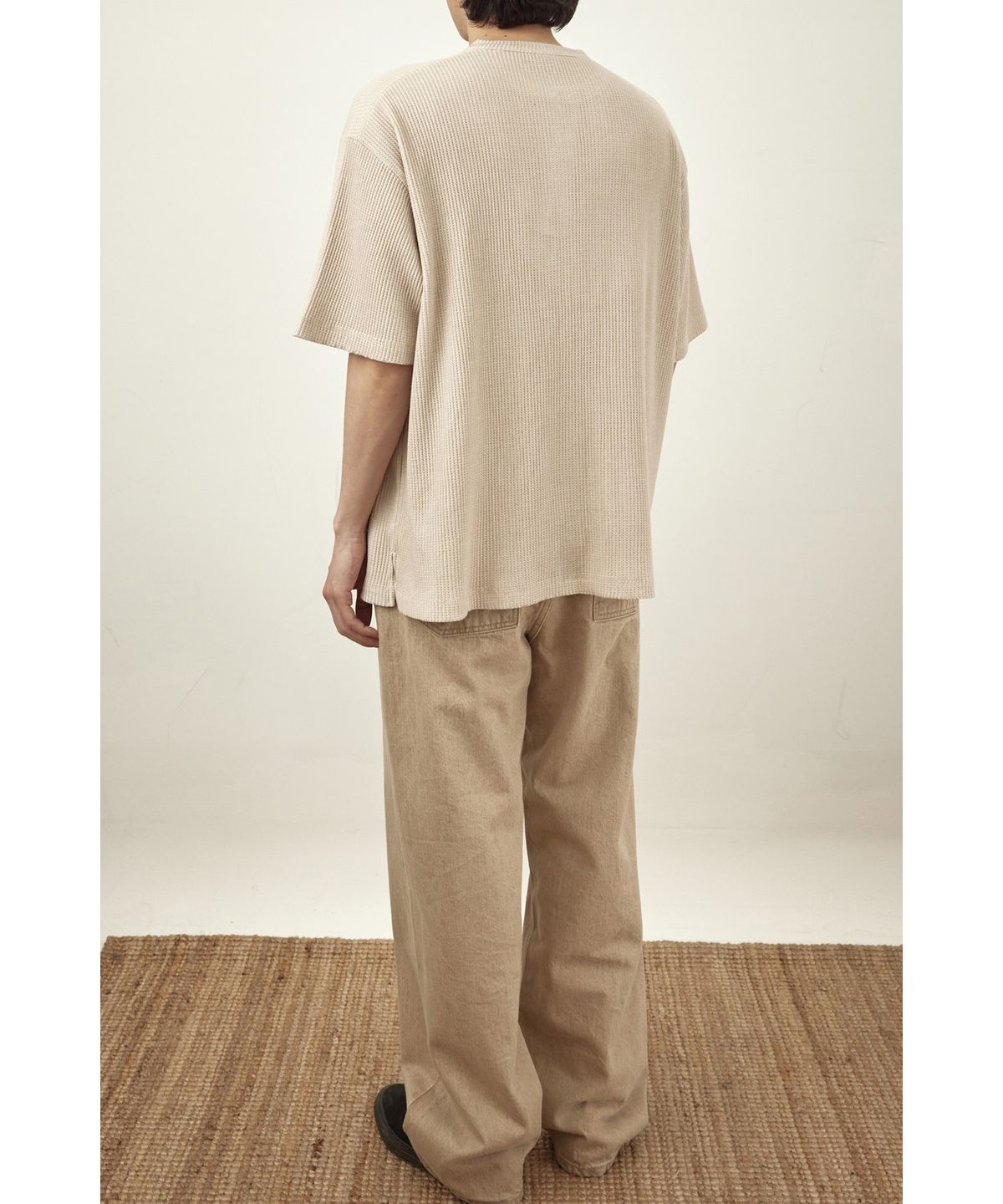 유스(YOUTH) Waffle Henley Neck H/S T-shirt - Light Beige
