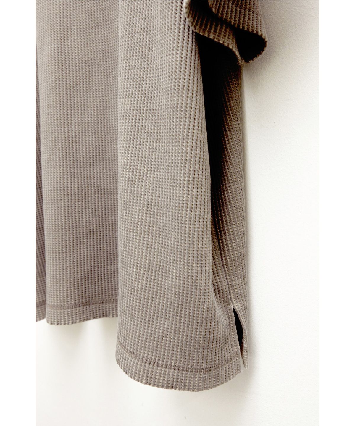 유스(YOUTH) Waffle Henley Neck H/S T-shirt - Brown