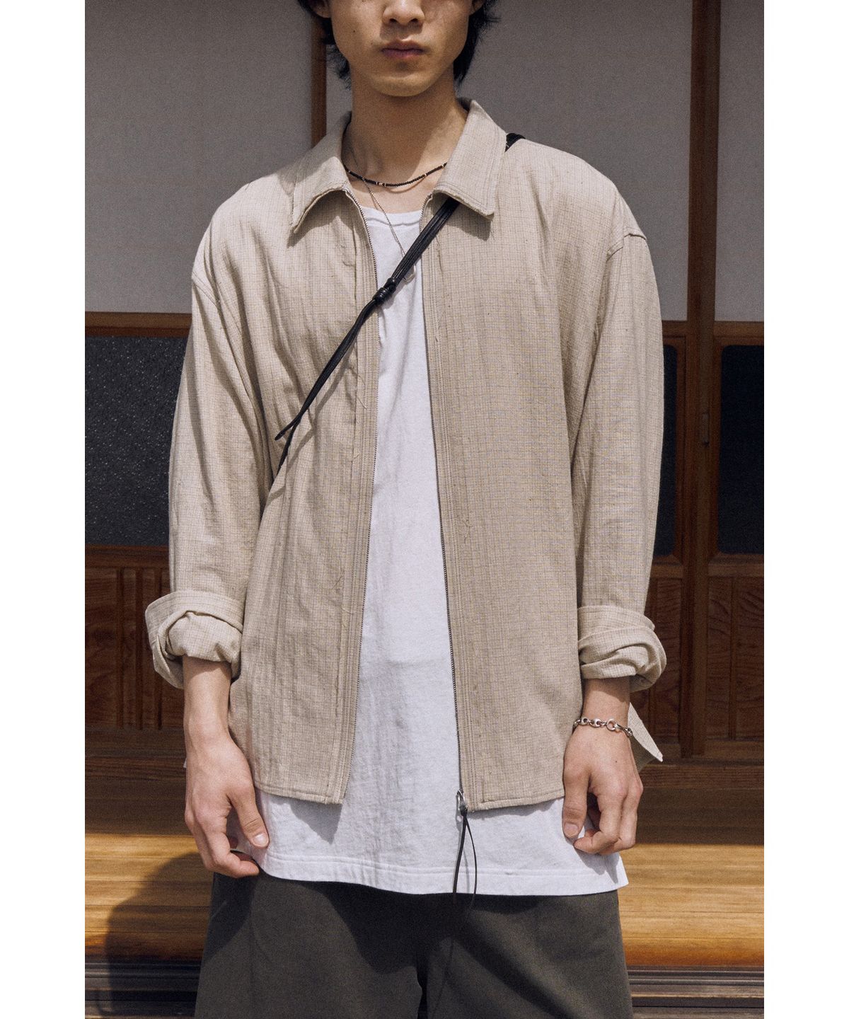 유스(YOUTH) Zipped Shirt - Beige Check