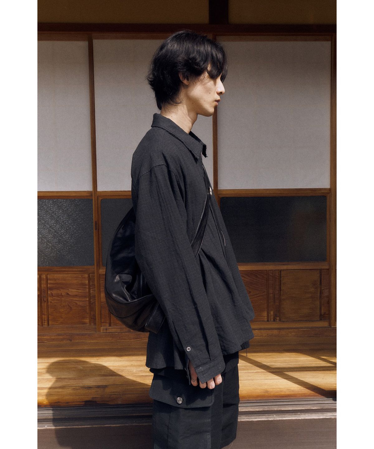 유스(YOUTH) Zipped Shirt - Black Check
