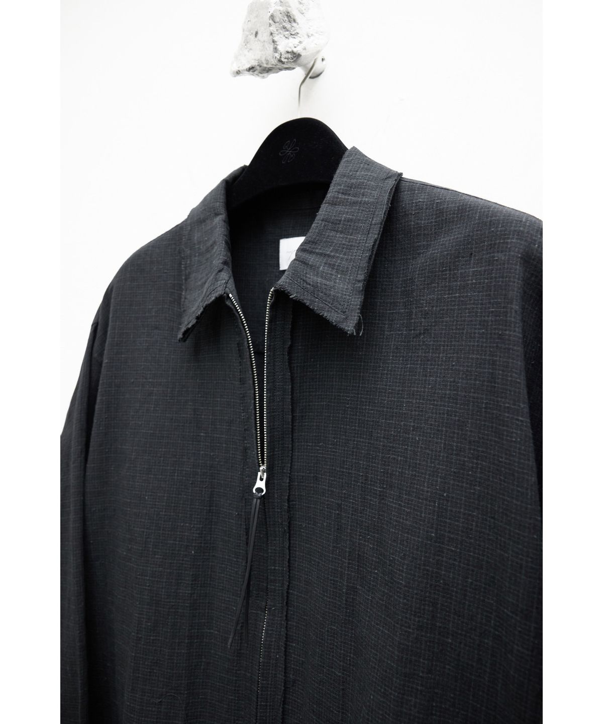 유스(YOUTH) Zipped Shirt - Black Check