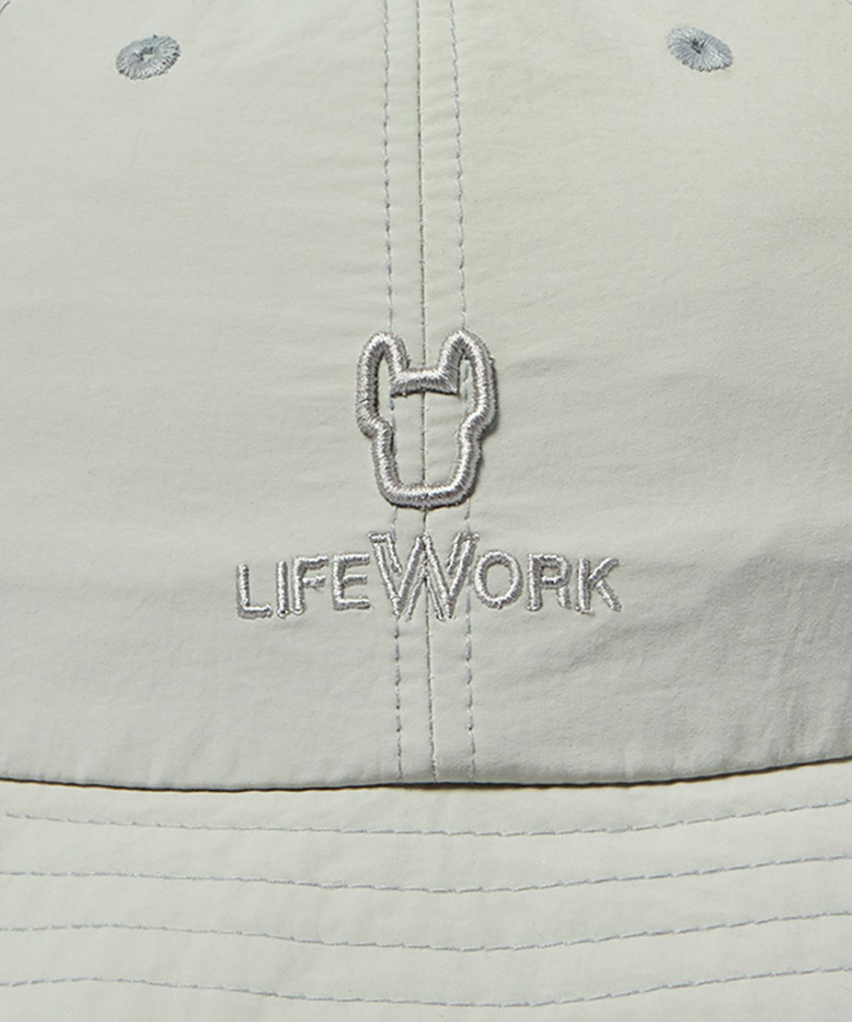 라이프워크(LIFEWORK) 라독 로고 볼륨 자수 와샤 둠햇