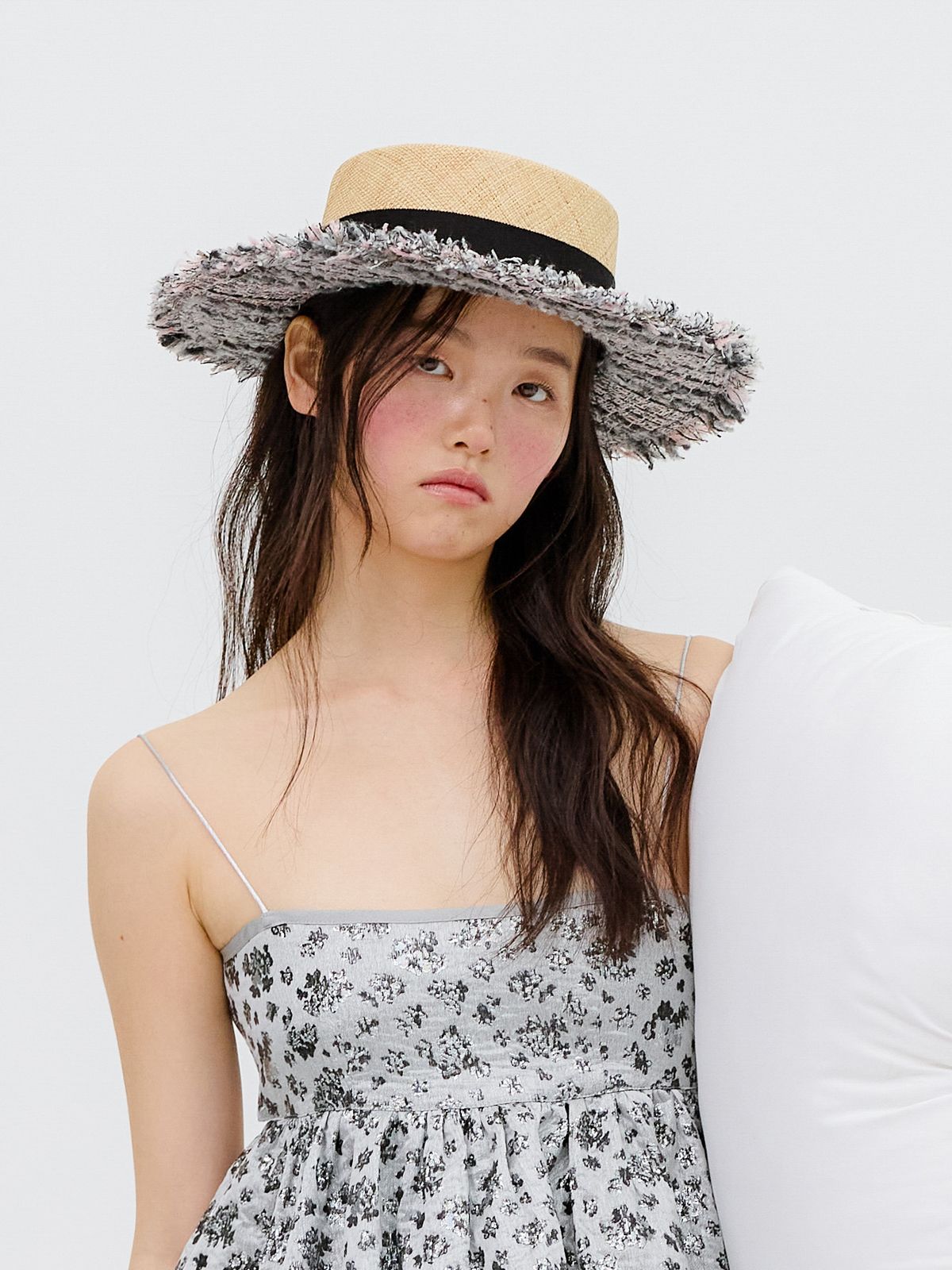 브라운햇(BROWNHAT) 와이드 트위드 보터 햇 - 그레이